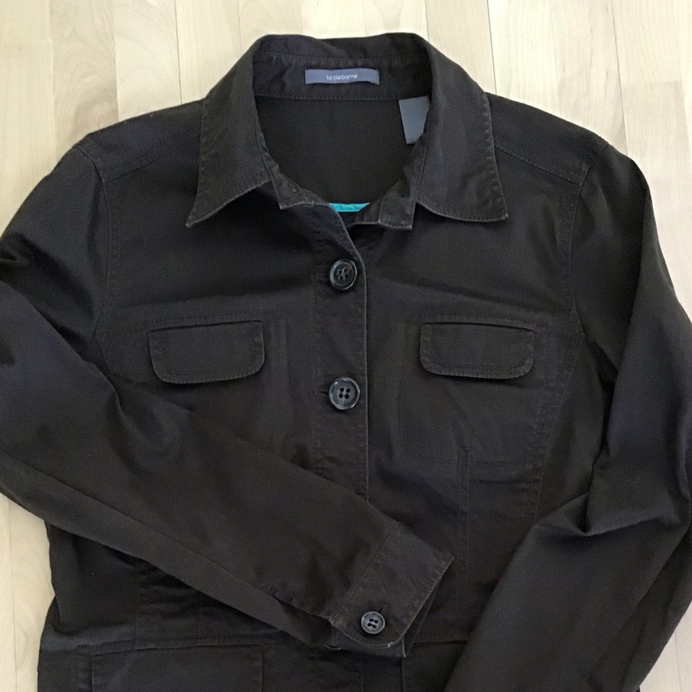 Dark Brown Light Jacket 🌿